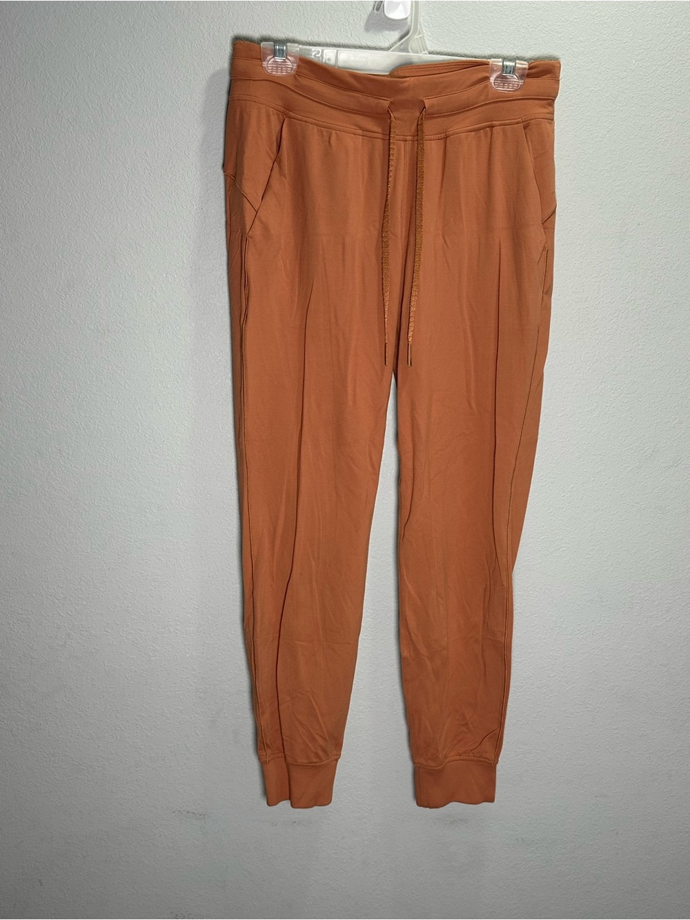 lululemon athletica Women's Rust Jogger Track Pants